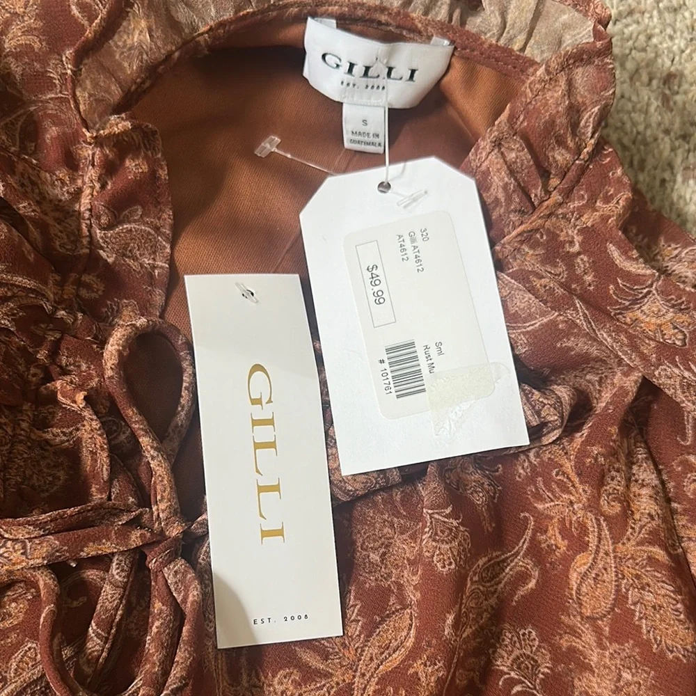 Gilli Long Sleeve Tie Front Blouse New with Tags